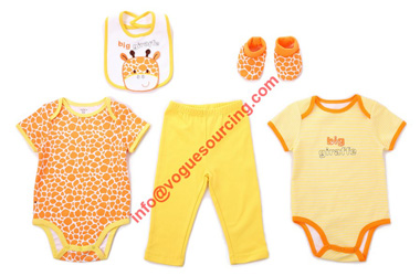 5-pcs-baby-clothing-set-voguesourcing